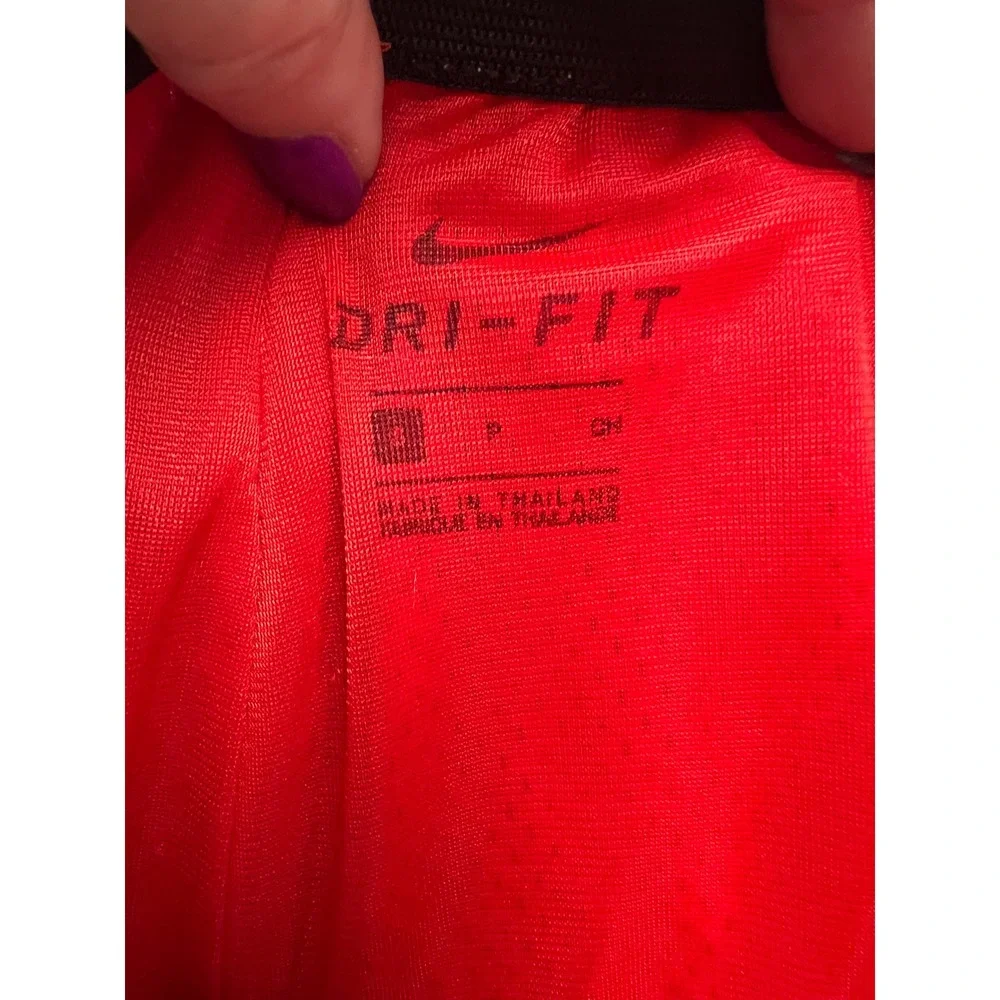 Nike Basketball Shorts‎ Boys Small Red Dri-FIT Mesh Athletic Gym Striped Trim